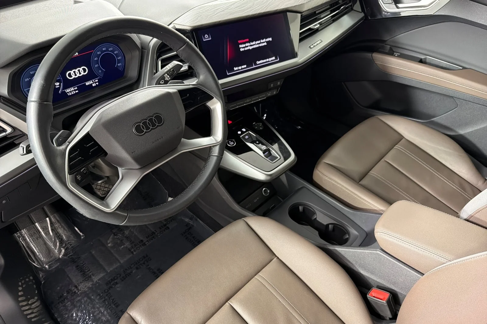 Used 2024 Glacier White Metallic Audi Premium 50 quattro image 9