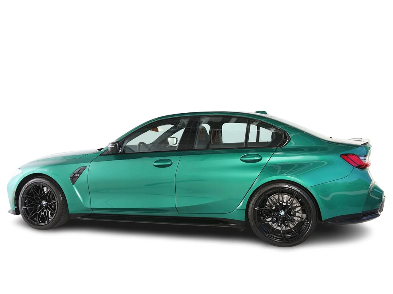 Used 2024 Green BMW Base image 11