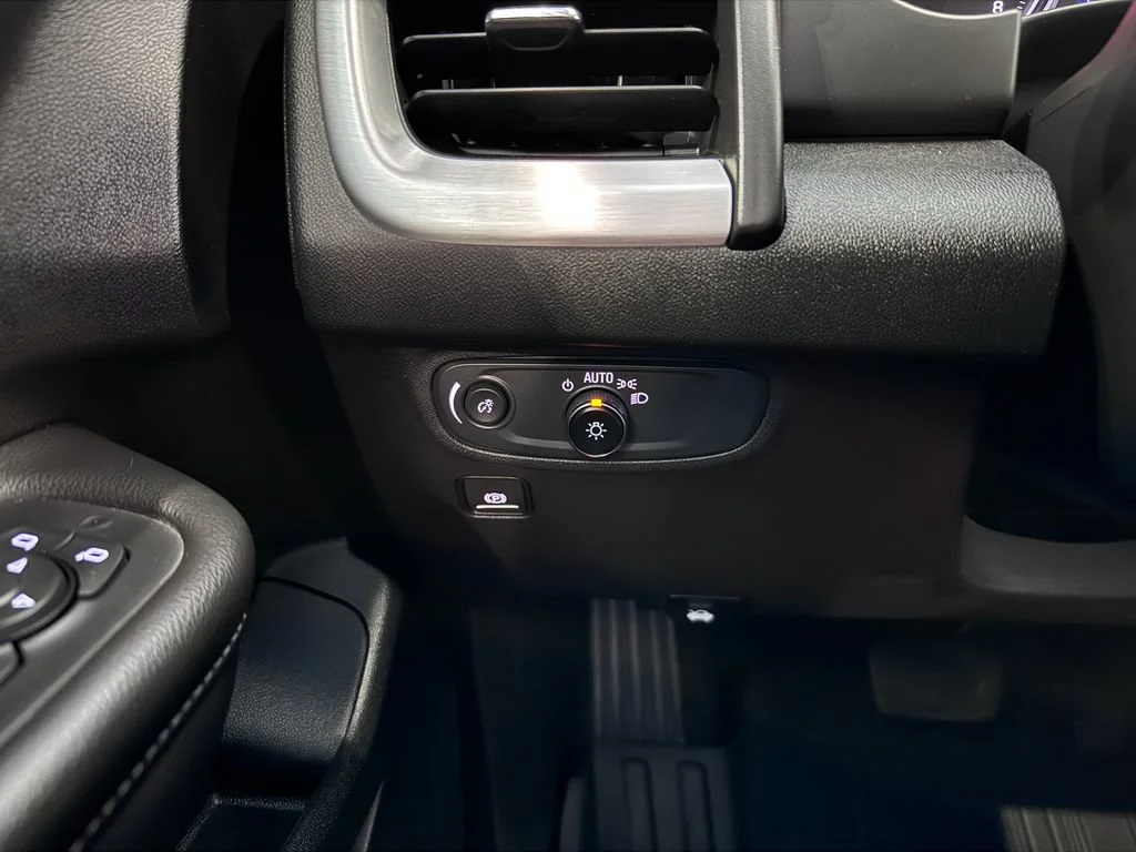 2023 GMC Terrain SLE - Photo 24
