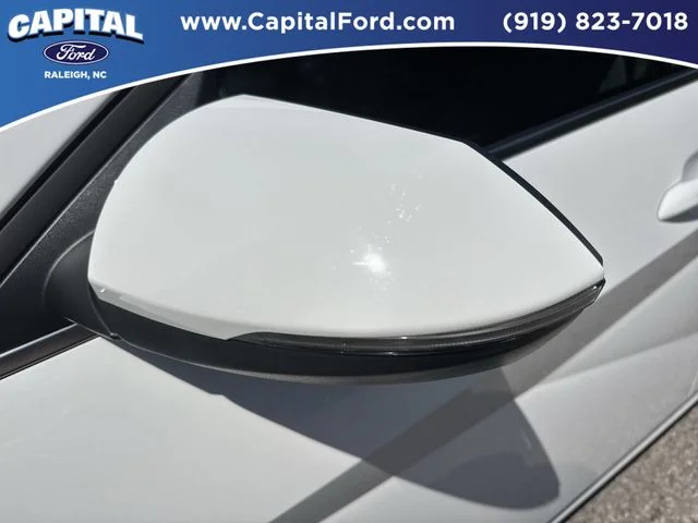 Used 2023 White Hyundai Limited image 12