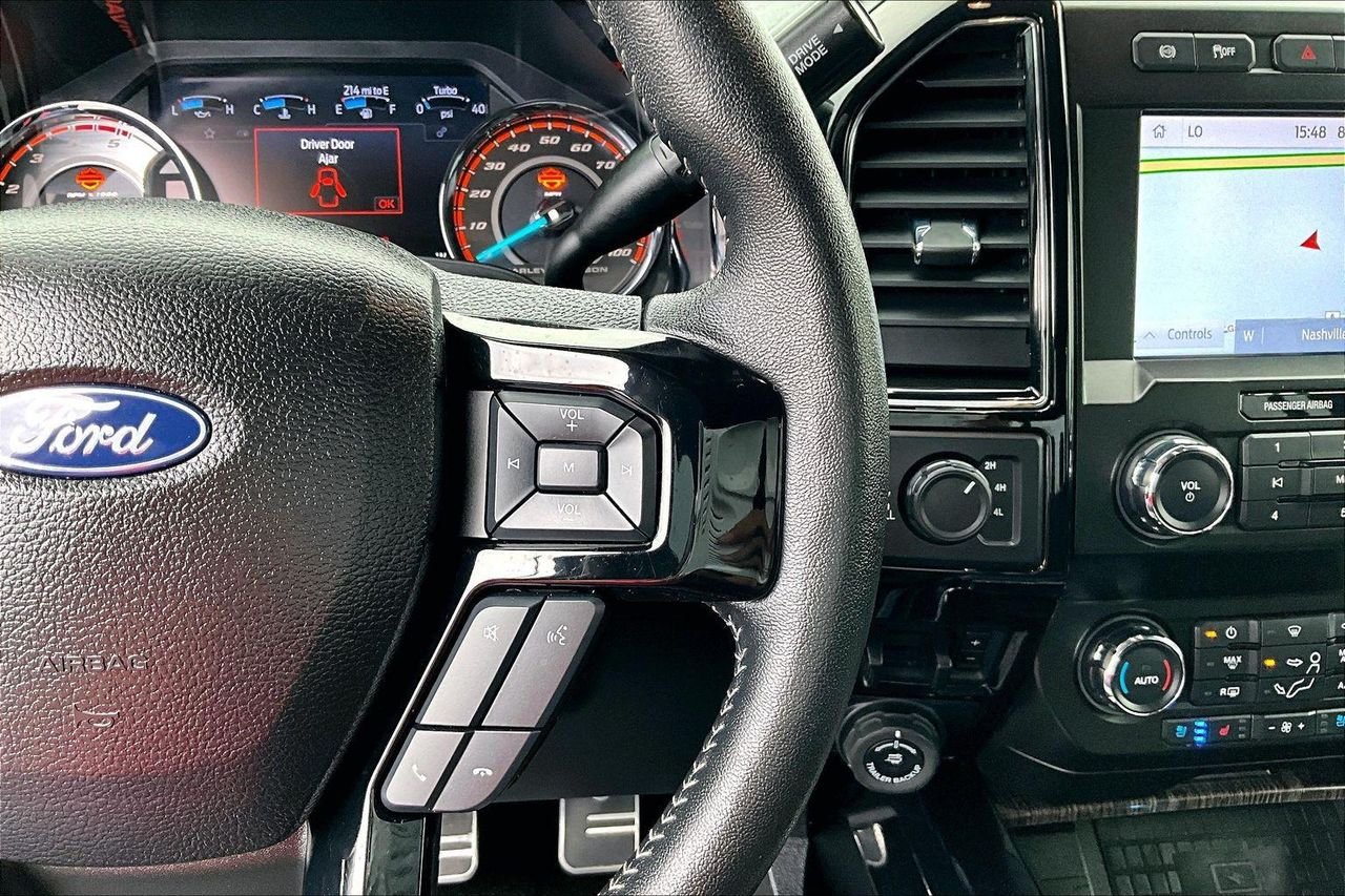 Used 2021 AGATE BLACK Ford LARIAT image 15