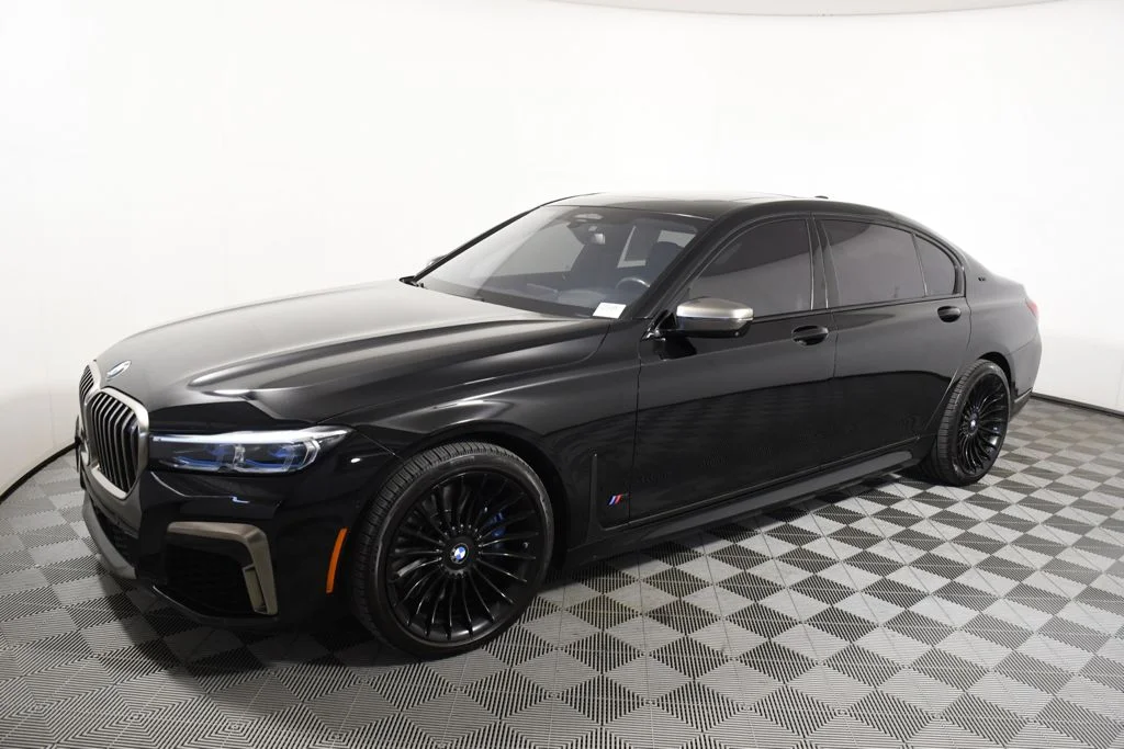 Used 2020 BMW 7 Series M760i with VIN WBA7U6C01LCD14485 for sale in Richfield, Minnesota