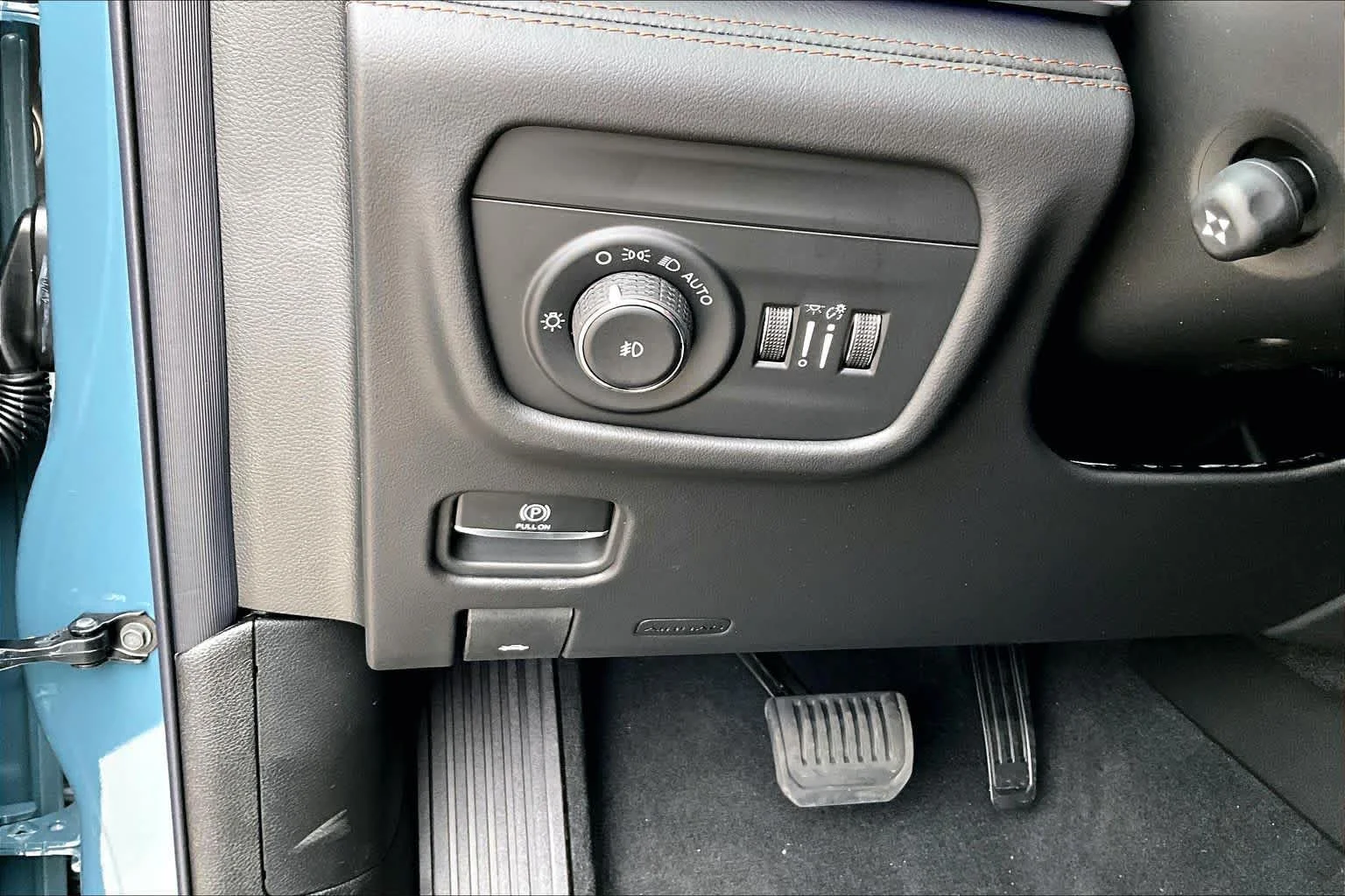 New 2026 Steel Blue Exterior Paint Jeep Summit image 19