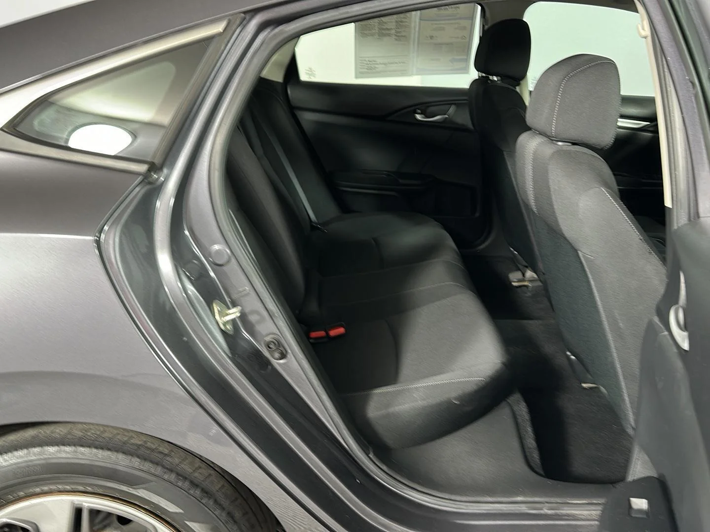 Used 2019 Modern Steel Metallic Honda LX image 30
