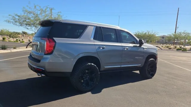Used 2021 Gray GMC Denali image 6
