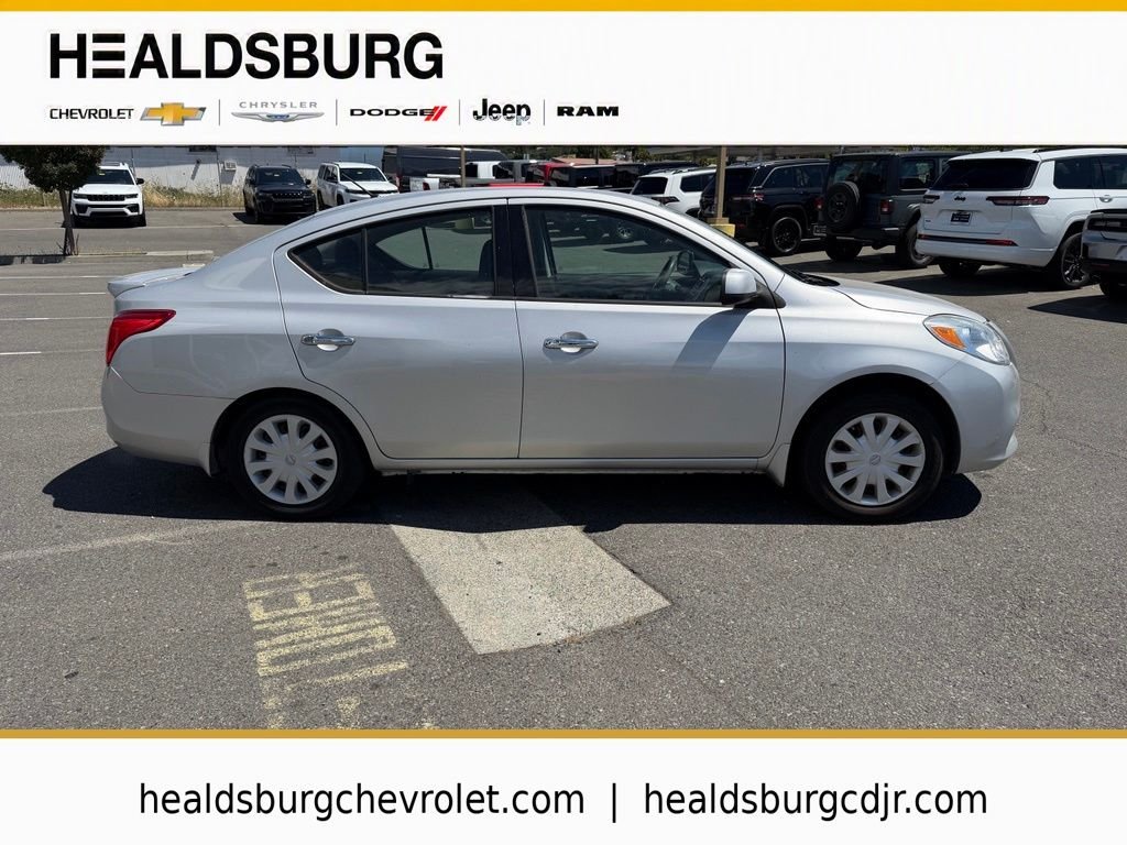 Used 2014 Silver Nissan 1.6 SV image 7