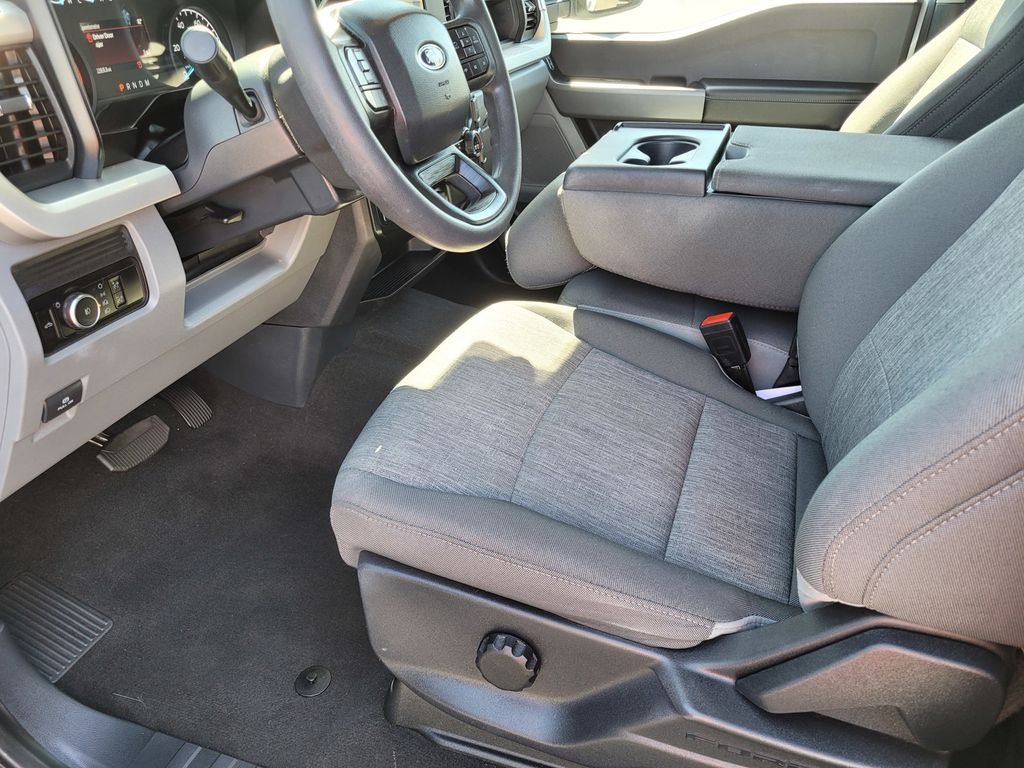 Used 2023 White Ford XL image 15