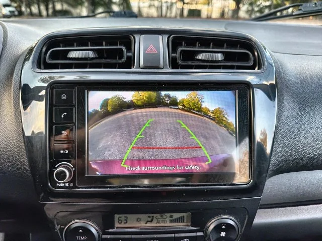 Used 2024  Mitsubishi  image 17