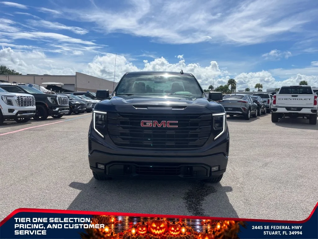 Used 2025 Titanium Rush Metallic GMC Elevation image 3