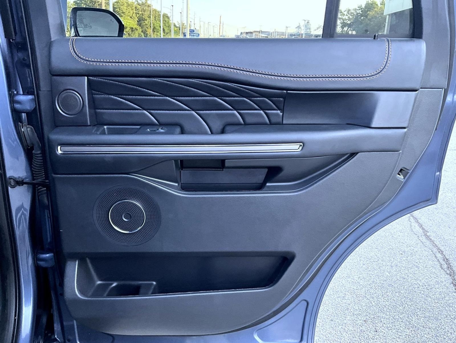Used 2023 Blue Ford Platinum image 21