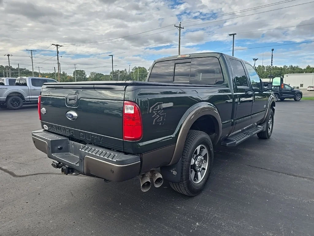 Used 2015 Green Ford King Ranch image 4
