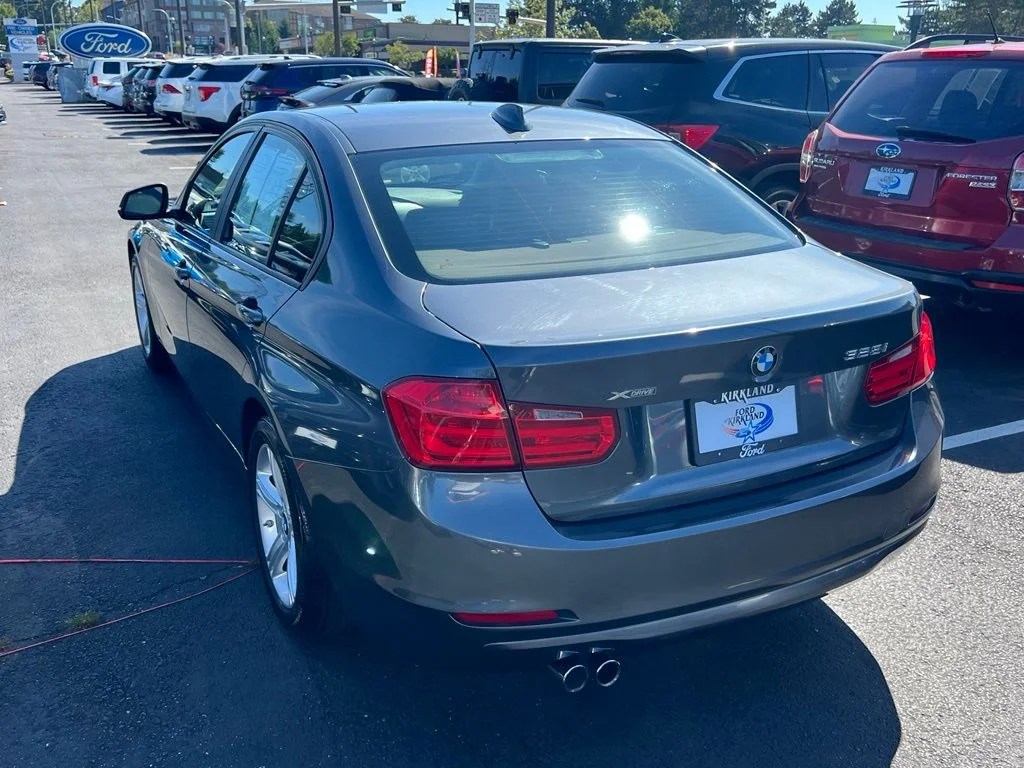 Used 2013 Mineral Gray Metallic BMW 328i xDrive image 9