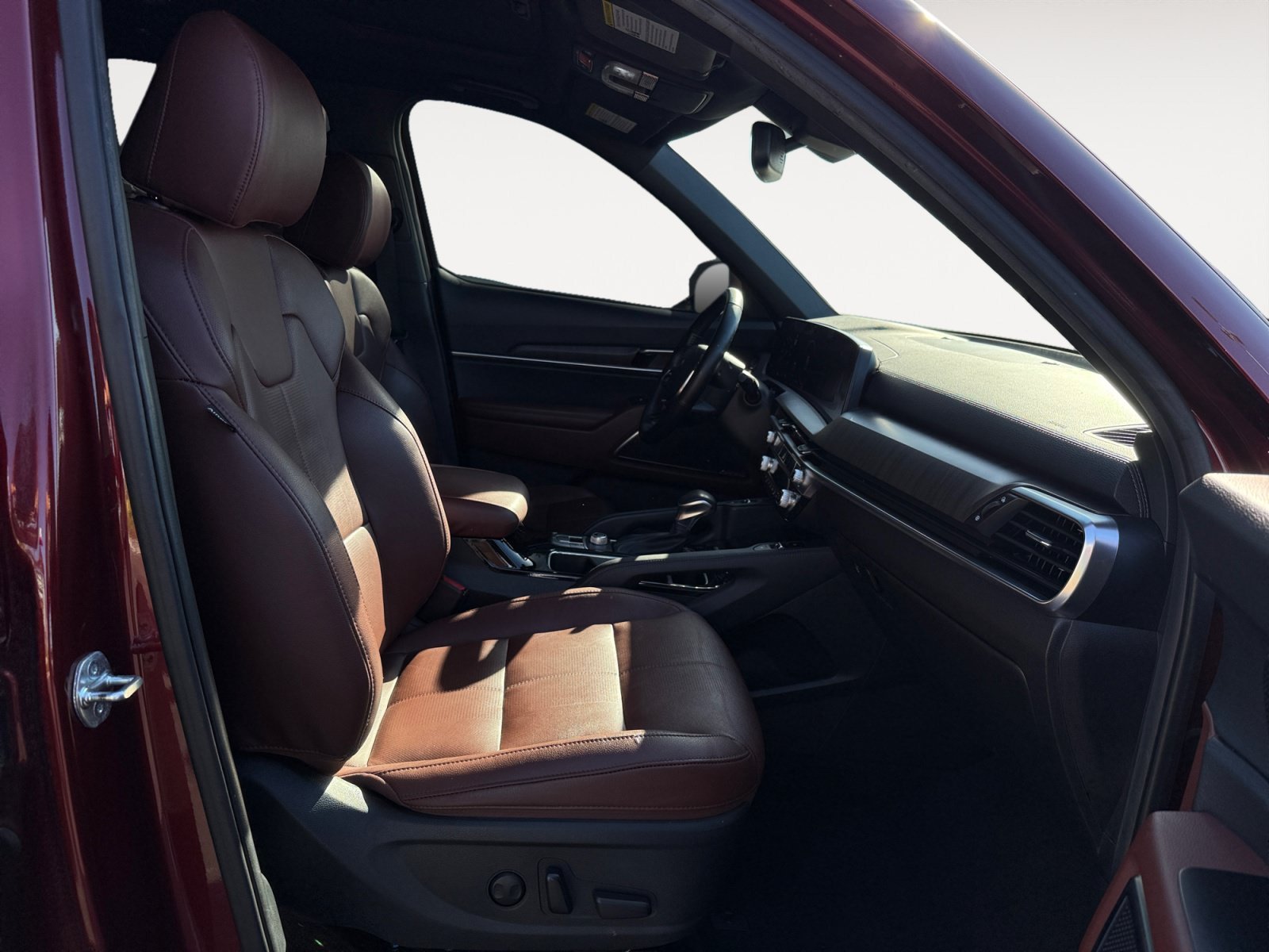 Used 2023 Red Kia SX image 19