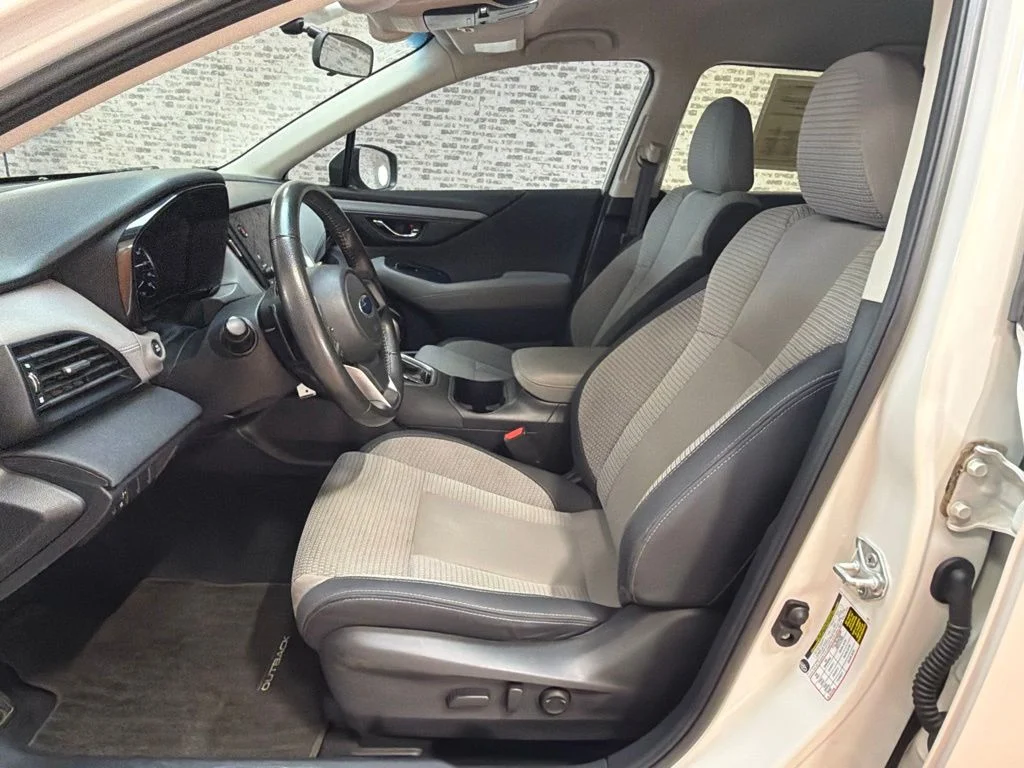 Used 2021 Crystal White Pearl Subaru Premium image 22