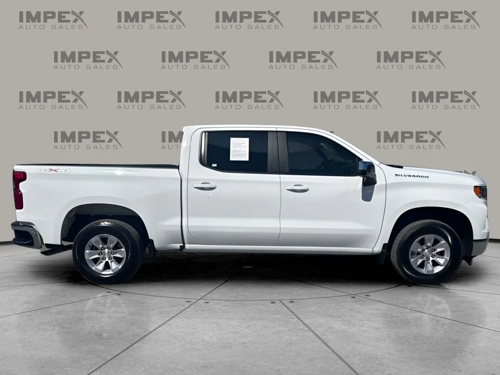 Used 2026 White Chevrolet LT image 6