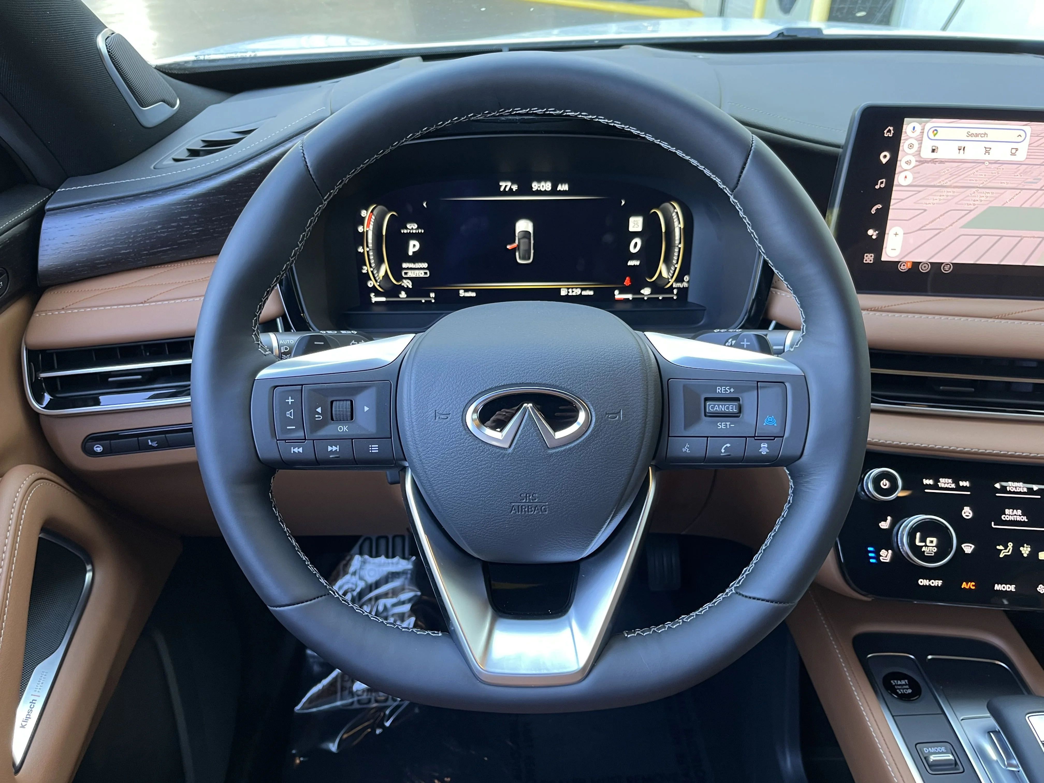 New 2026 Radiant White/Black Obsidian INFINITI AUTOGRAPH image 17