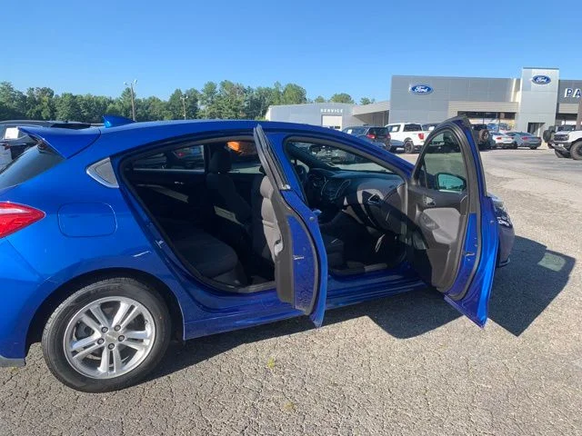 Used 2017 Kinetic Blue Chevrolet LT image 11