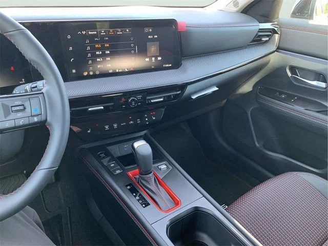 2026 Nissan KICKS SR AWD - Photo 22