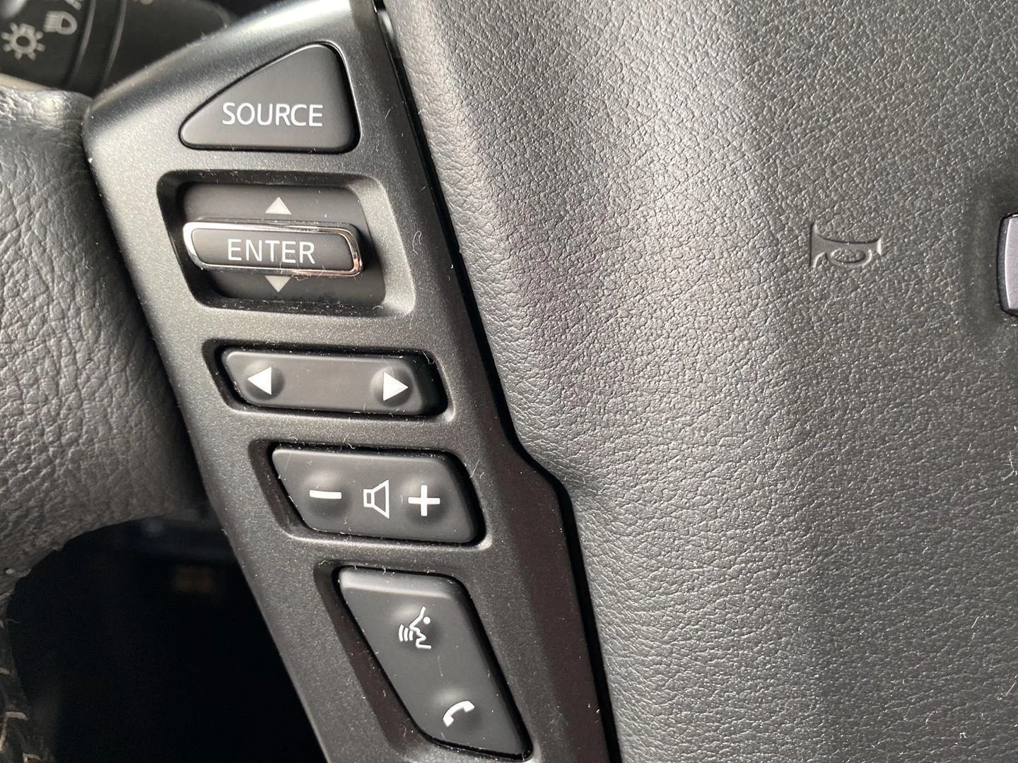 Used 2022 Gun Metallic Nissan SV image 33