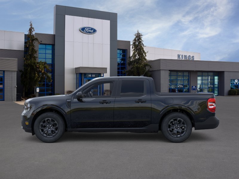 New 2026 Shadow Black Ford XLT image 3