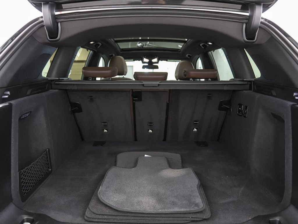 Certified Used 2024 Dark Graphite BMW xDrive30i image 24
