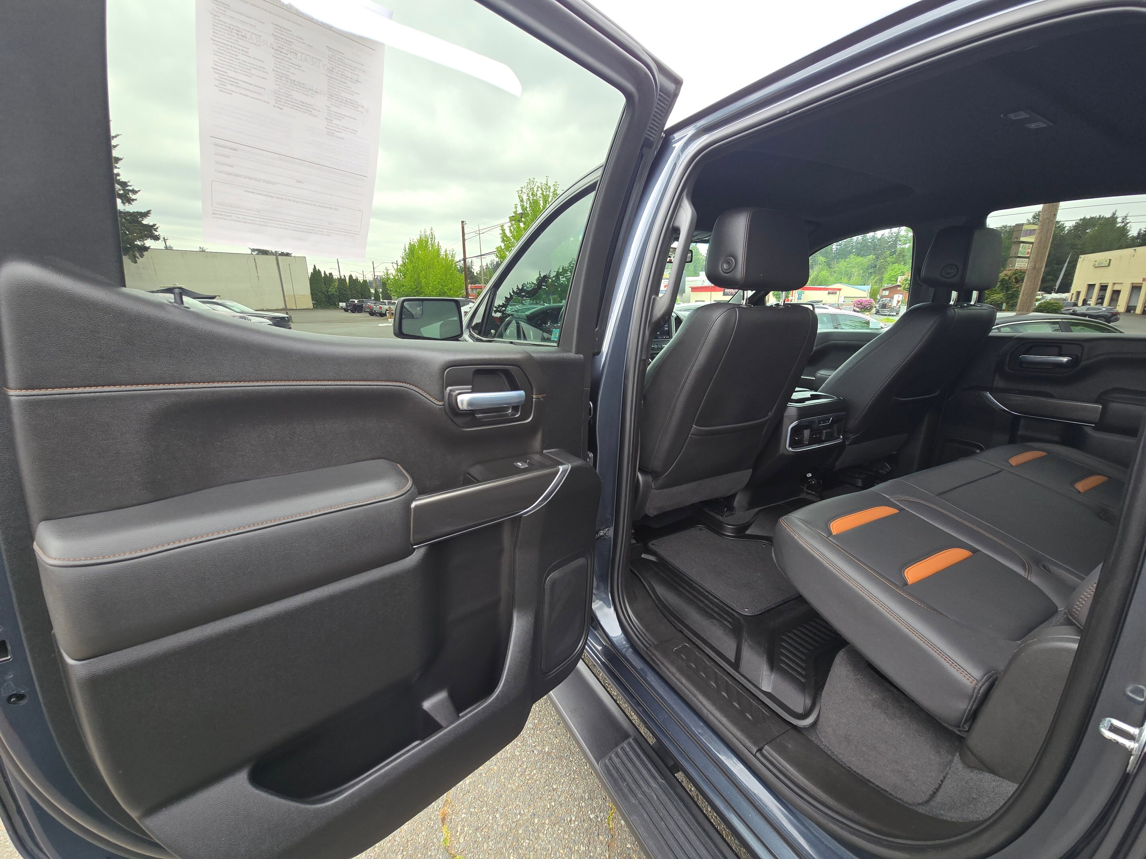 Used 2021 Dark Sky Metallic GMC AT4 image 15