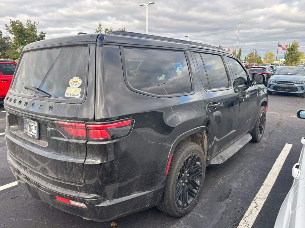 Used 2022 Black Jeep Series I image 3