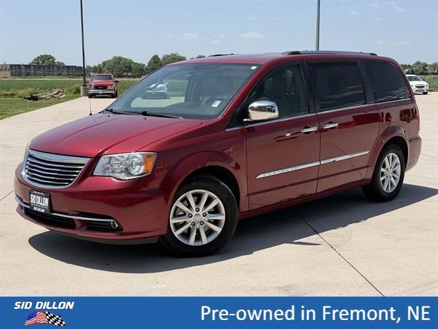 Used 2016 Deep Cherry Red Crystal Pearlcoat Chrysler Limited Platinum image 1