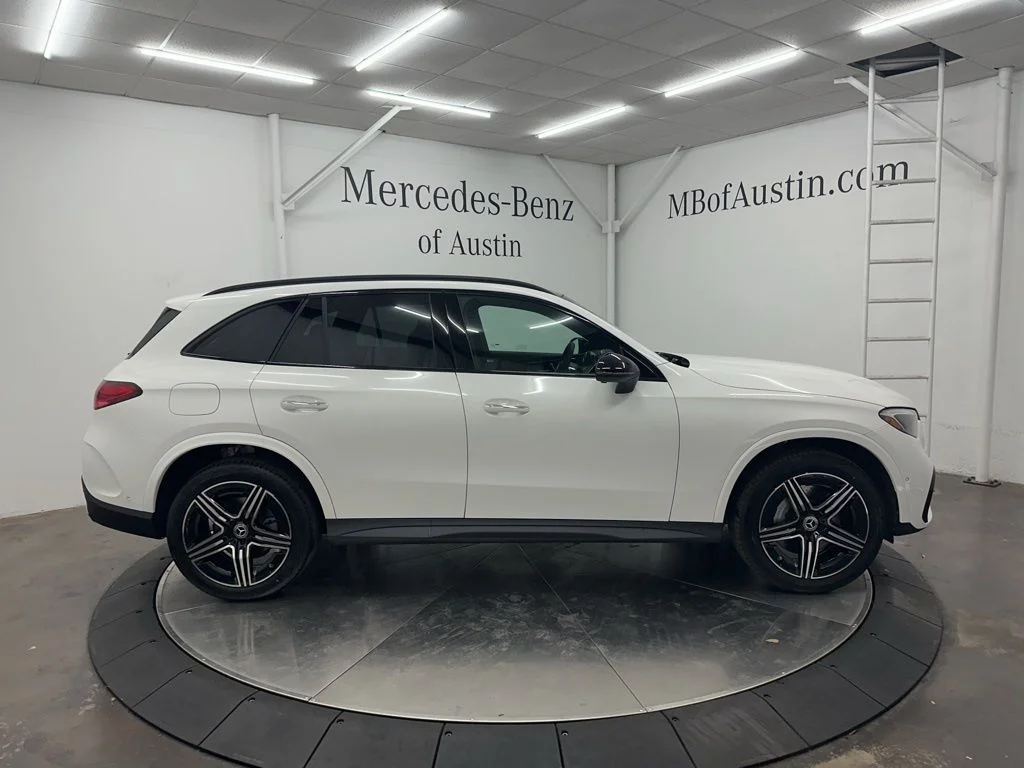 Used 2026 White Mercedes-Benz GLC 300 image 8
