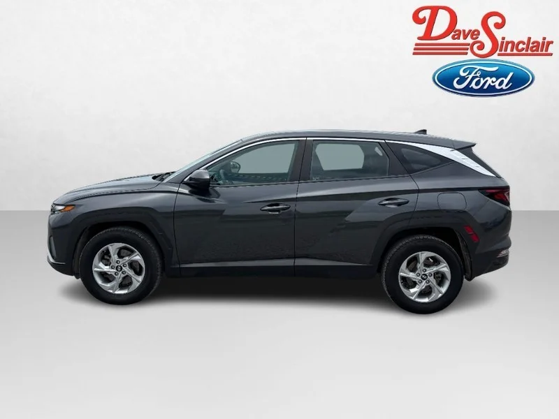 Used 2024 Gray Hyundai SE image 10