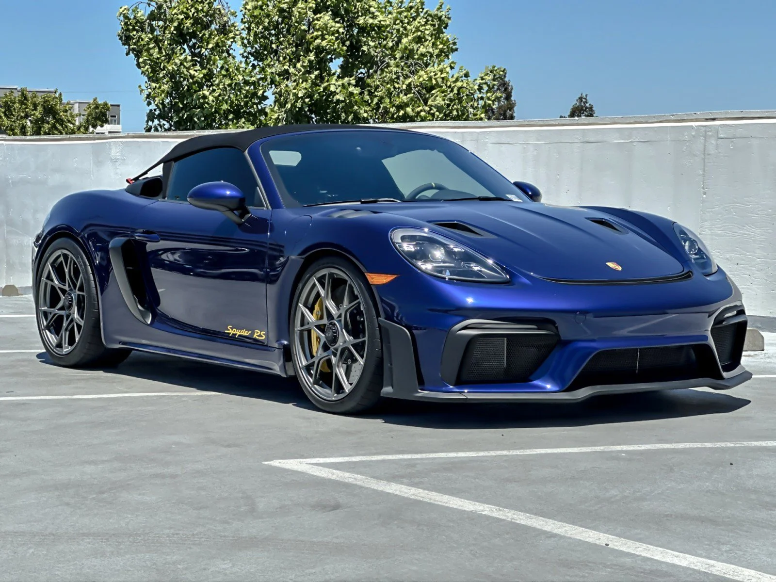 Used 2024 Gentian Blue Metallic Porsche RS image 9