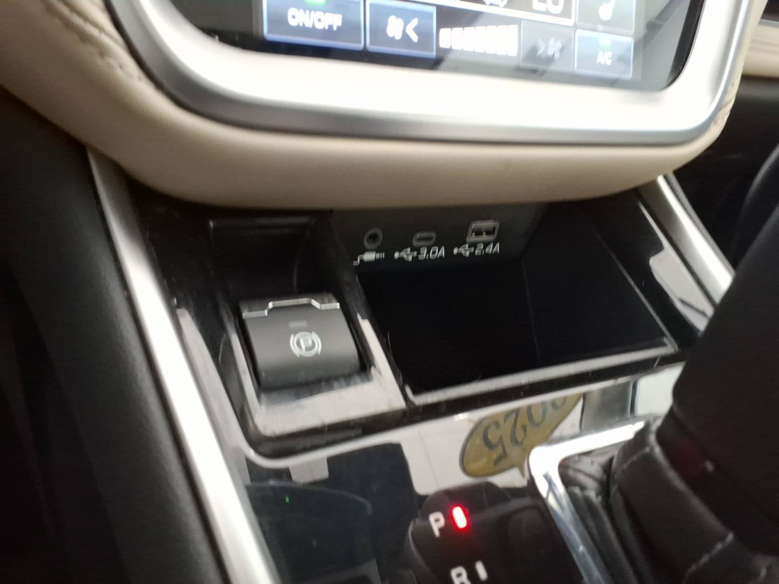 2025 Subaru Legacy Limited - Photo 22