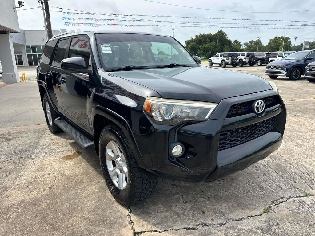 Used 2016 Black Toyota SR5 image 8