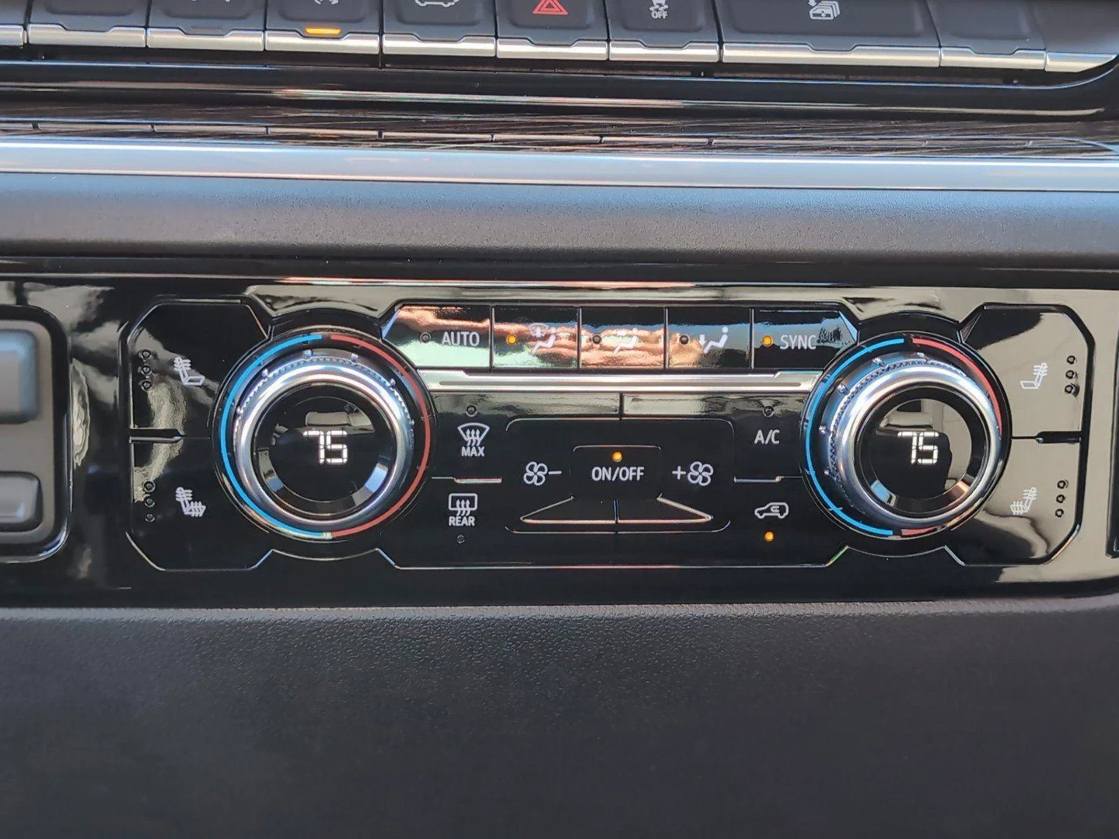 2026 GMC Sierra 1500 Elevation - Photo 11
