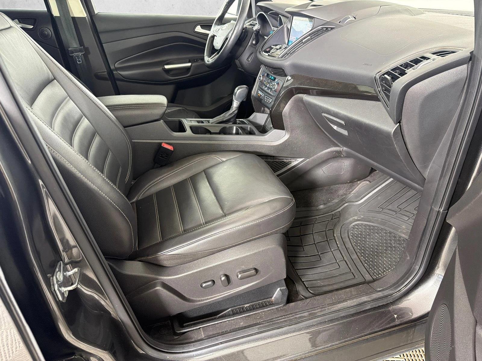 Used 2017 Magnetic Metallic Ford Titanium image 14