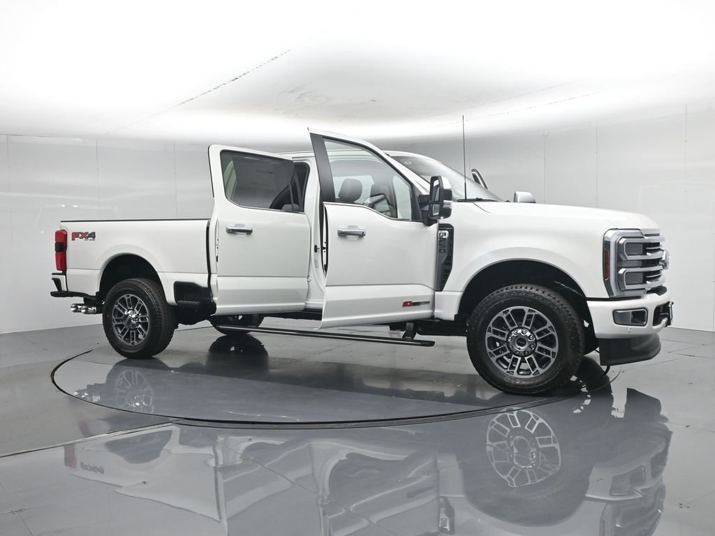 New 2026 Star White Metallic Tri-Coat Ford Platinum image 37