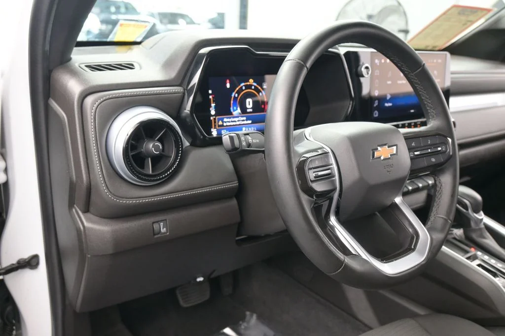 Used 2023 Summit White Chevrolet LT image 14