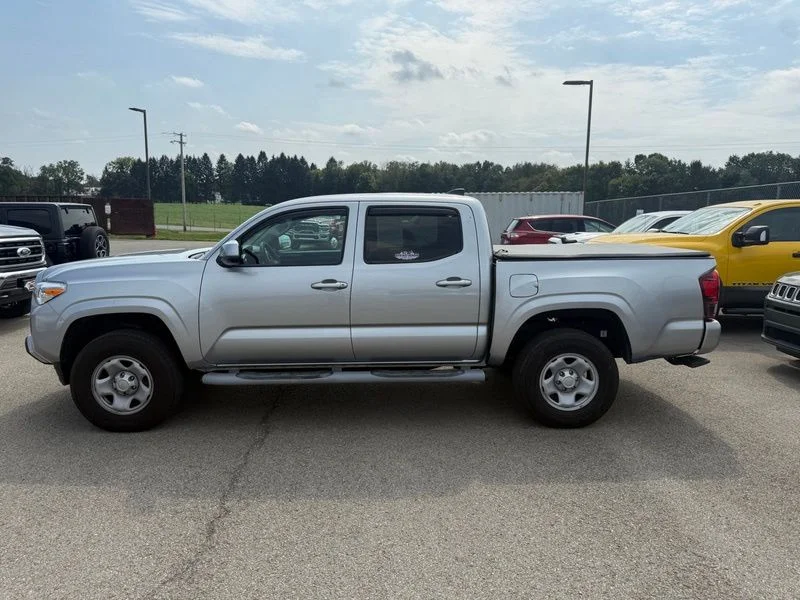 Used 2023 Silver Toyota SR image 17