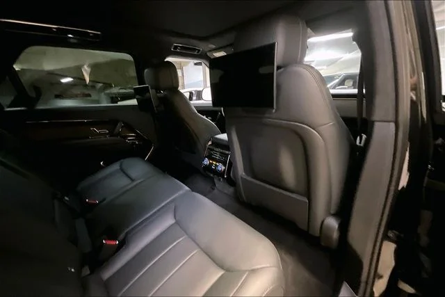 Used 2023 Black Land Rover First Edition image 12