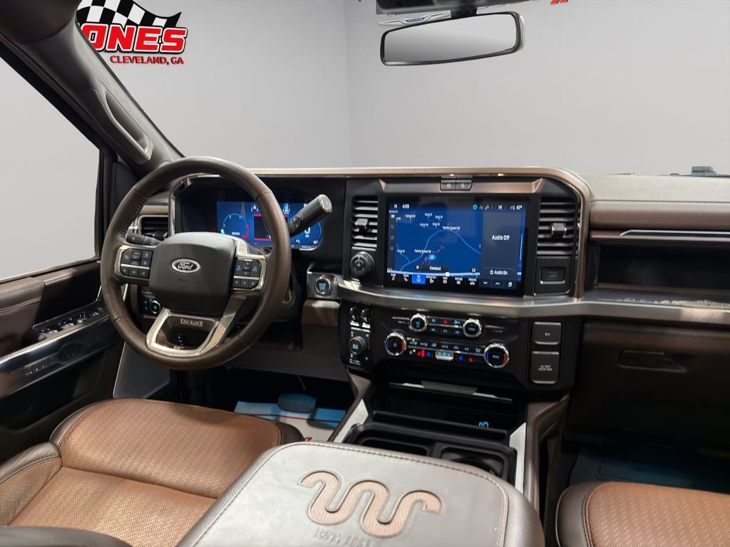 Used 2025 Star White Metallic Tri-Coat Ford King Ranch image 20