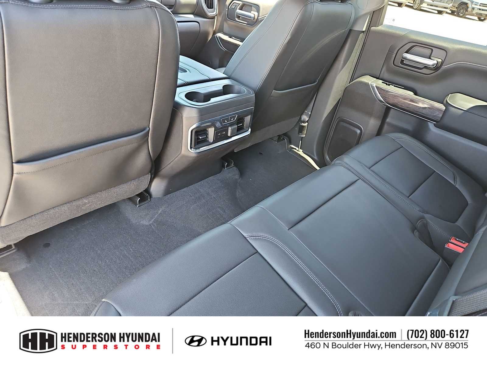 2021 Chevrolet Silverado 1500 LTZ - Photo 17