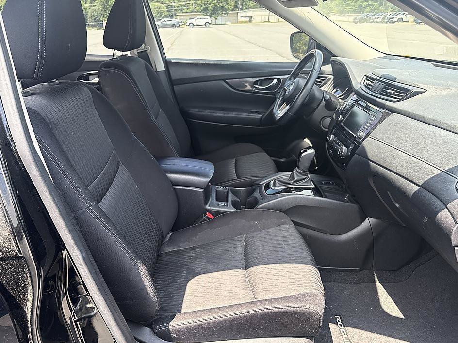 Used 2019 Magnetic Black Pearl Nissan SV image 13
