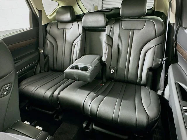 New 2026 Gray Genesis 2.5T Select image 12