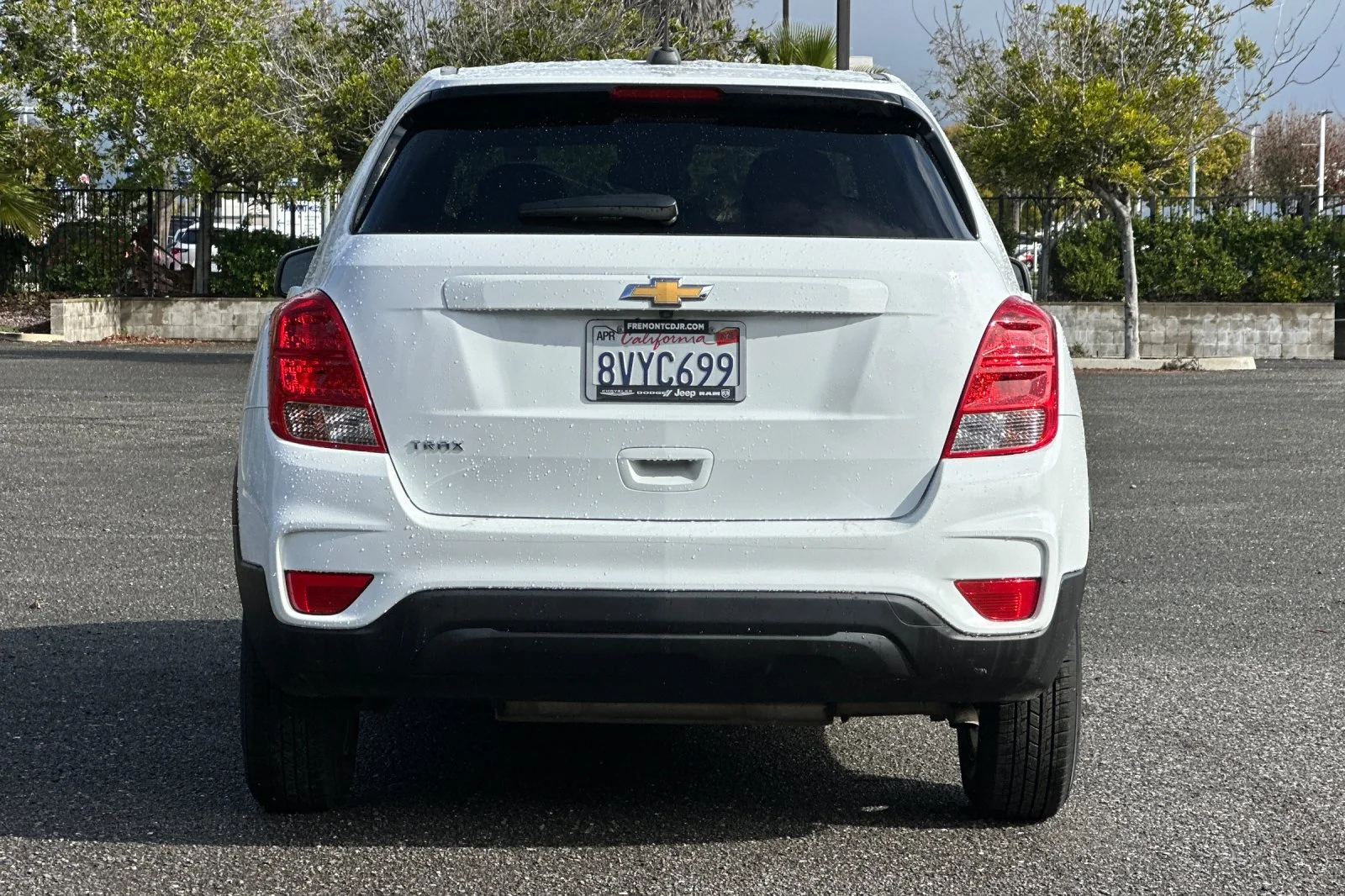 Used 2021 White Chevrolet LS image 4