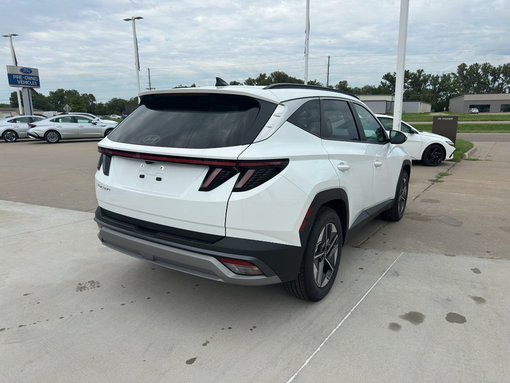 New 2026 Serenity White Hyundai SEL Premium image 9