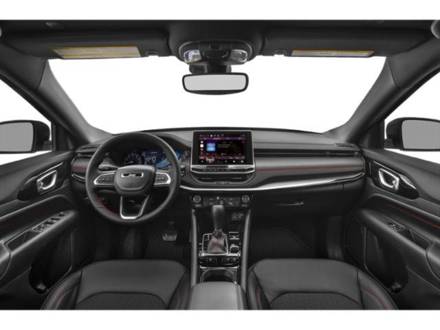 2025 Jeep Compass Trailhawk - Photo 10