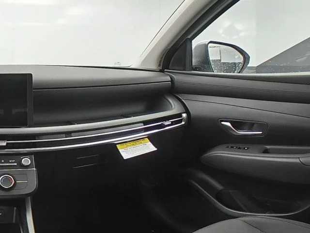 New 2026 White Hyundai SE image 35