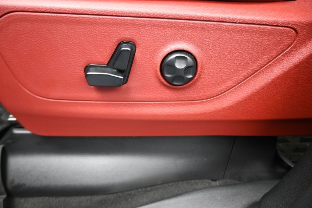Used 2020 Silver Ram Rebel image 32
