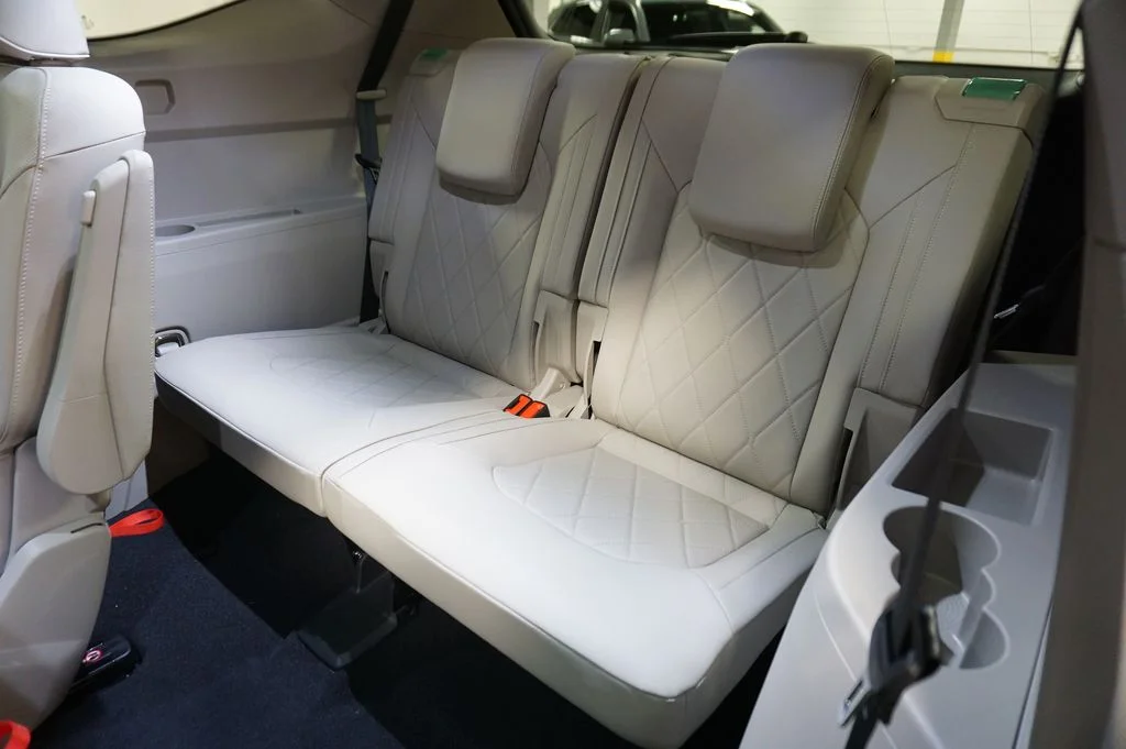 New 2026 Opal White Volkswagen 2.0T SEL Premium R-Line image 12