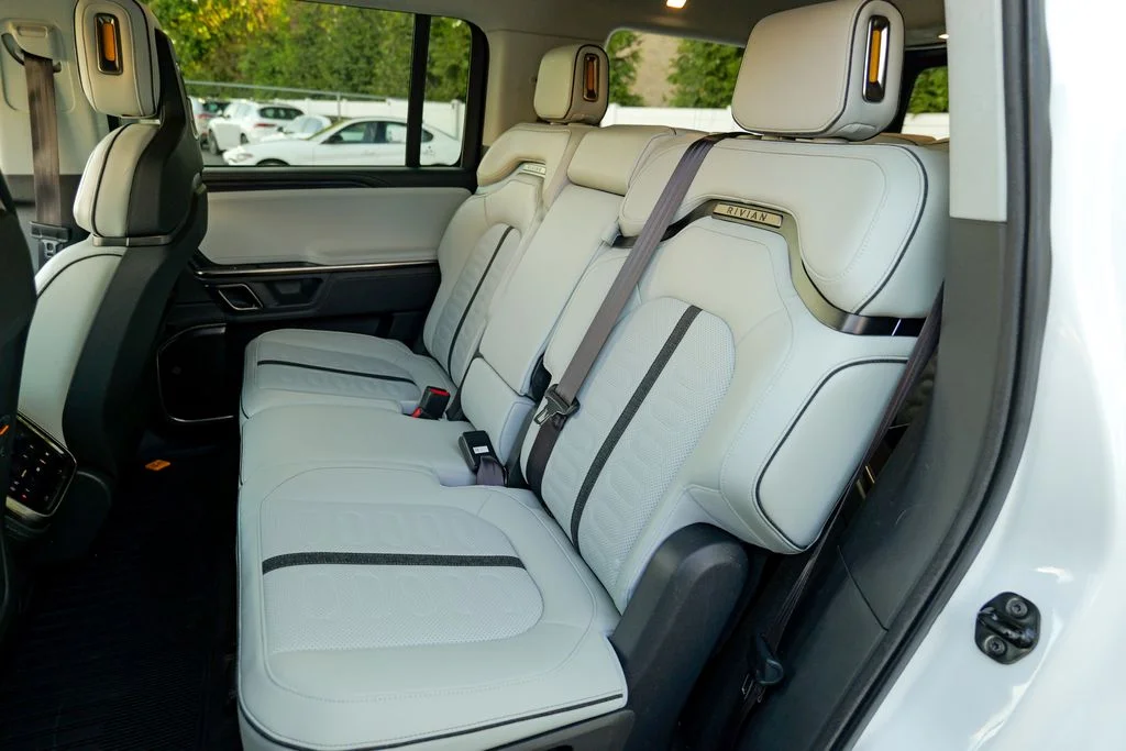 Used 2024 Glacier White Rivian Adventure image 28